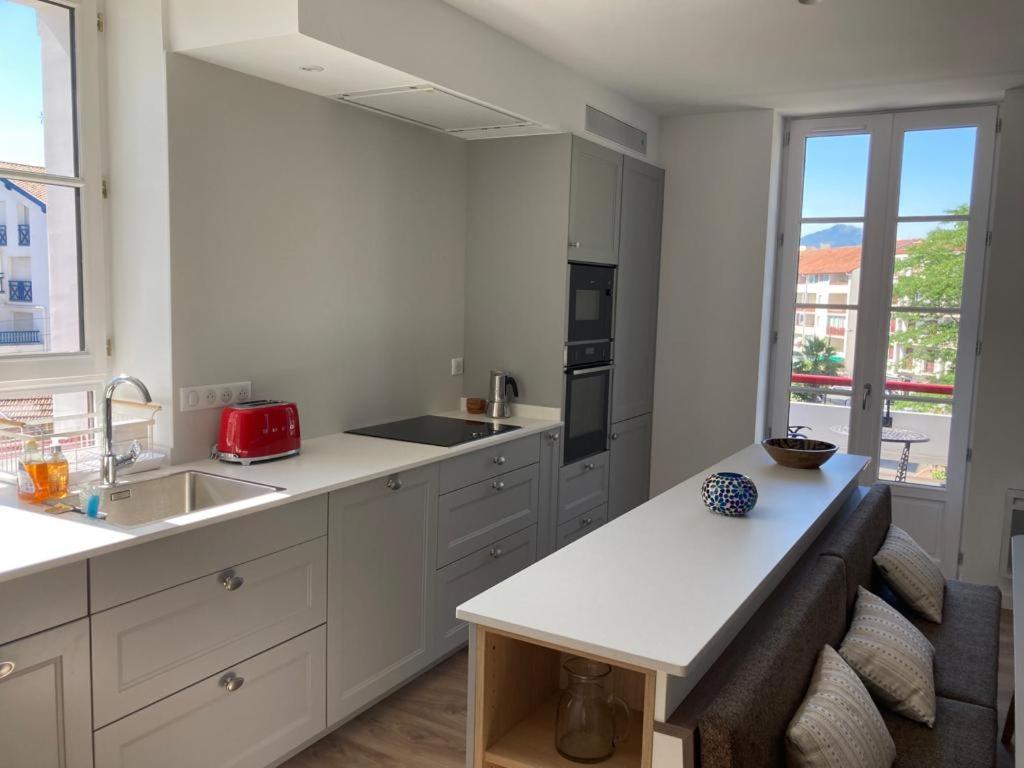 Superbe Appartement T3 Au Centre Plage .Parking 昂代 外观 照片