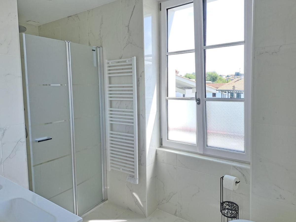 Superbe Appartement T3 Au Centre Plage .Parking 昂代 外观 照片