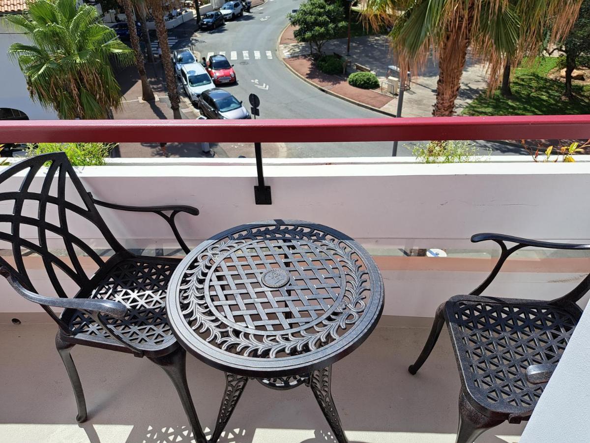 Superbe Appartement T3 Au Centre Plage .Parking 昂代 外观 照片